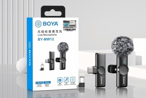 boya by mw12 single mic with wind muff cover. (typec + iphone)